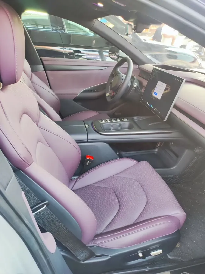 2024 MI SU7 BEV 101KWH,autocango,china used car exporter,china ev exporter,chinese used car exporter,chinese used ev exporter