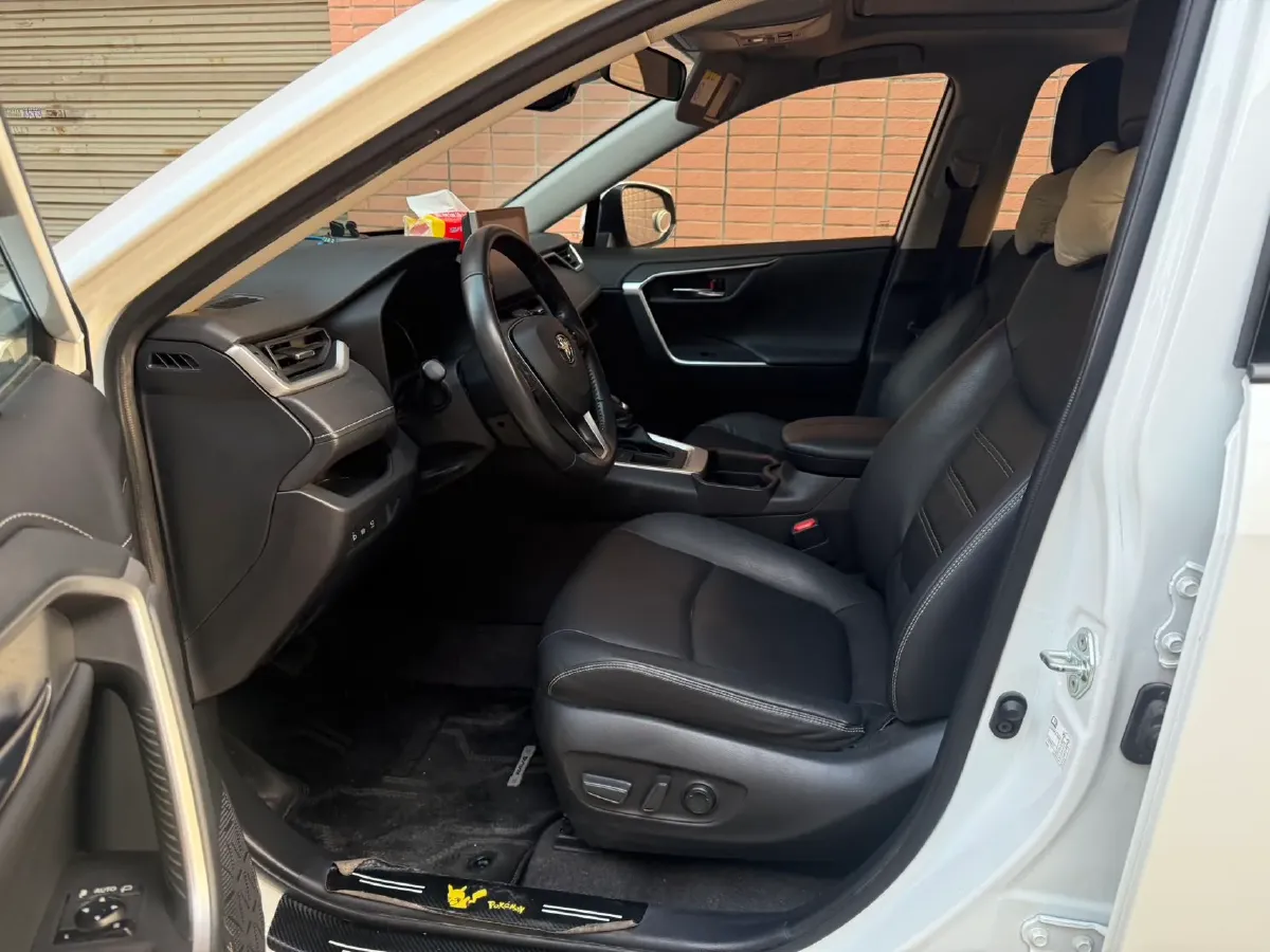 2022 Toyota RAV4 2.0L 171HP L4 CVT,autocango,china used car exporter,china ev exporter,chinese used car exporter,chinese used ev exporter