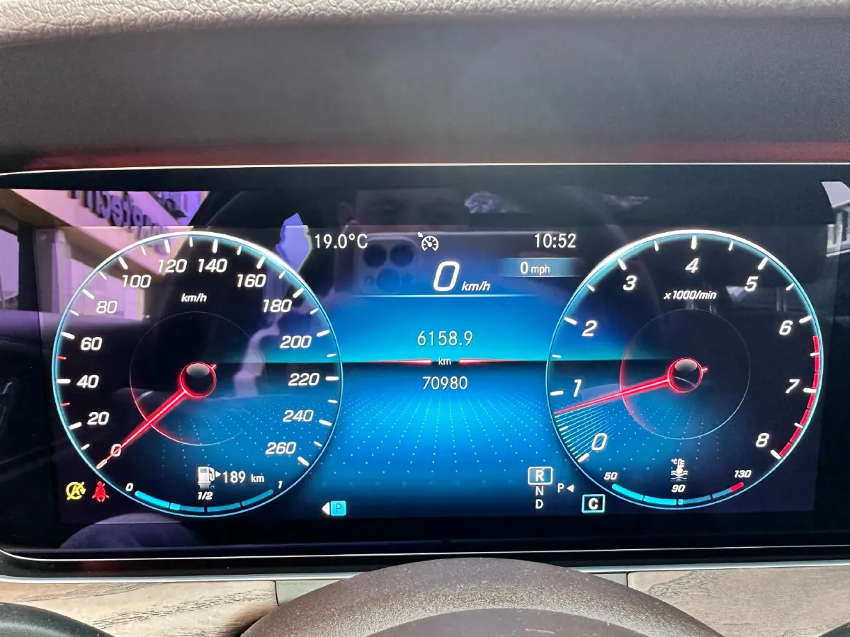 2021 Mercedes-Benz E Class 2.0T 258HP L4 9AT,autocango,china used car exporter,china ev exporter,chinese used car exporter,chinese used ev exporter