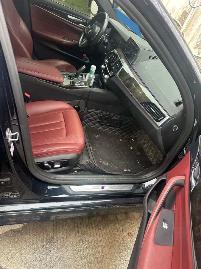 2020 BMW 5 Series 2.0T 252HP L4 8AT,autocango,china used car exporter,china ev exporter,chinese used car exporter,chinese used ev exporter