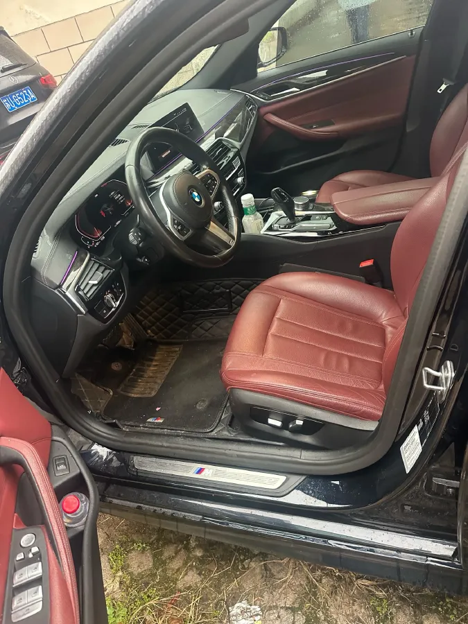 2020 BMW 5 Series 2.0T 252HP L4 8AT,autocango,china used car exporter,china ev exporter,chinese used car exporter,chinese used ev exporter