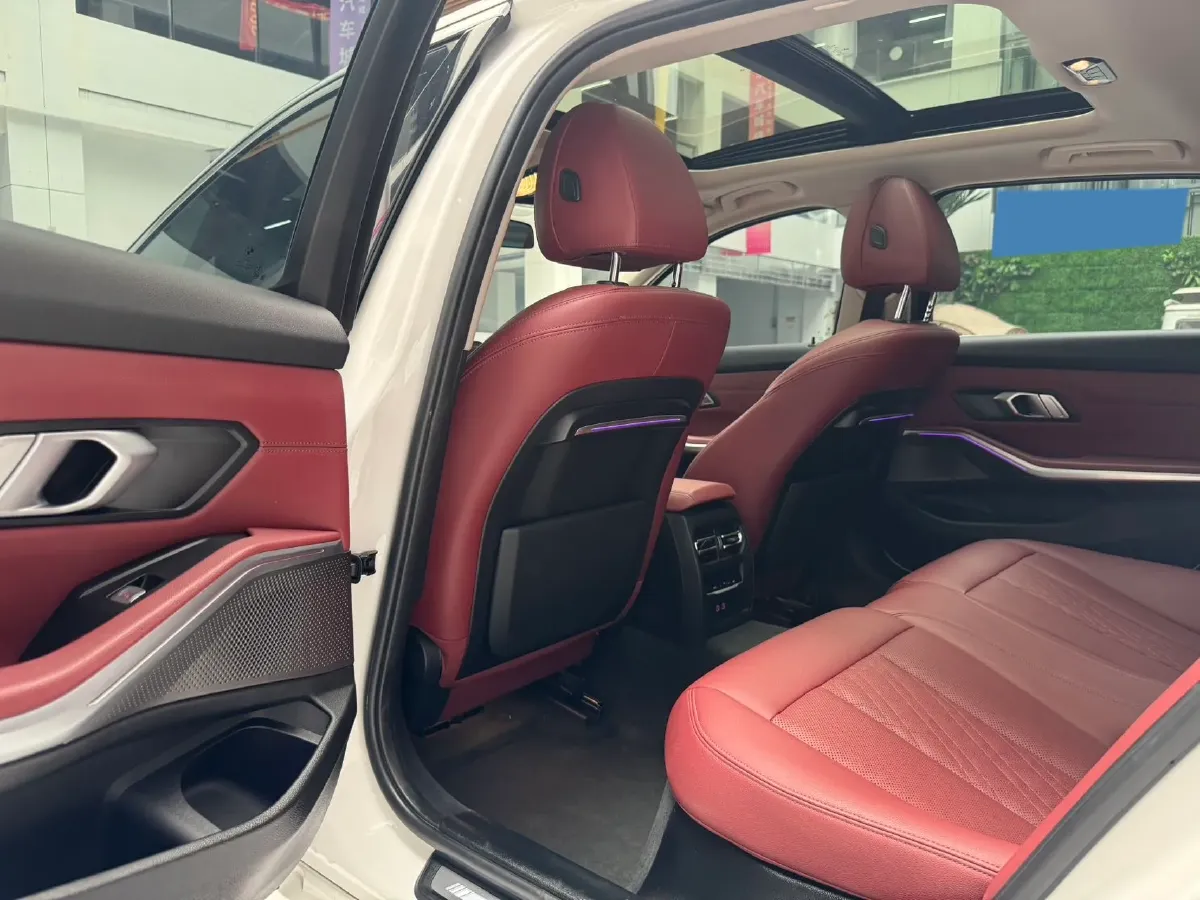 2022 BMW 3 Series 2.0T 184HP L4 8AT,autocango,china used car exporter,china ev exporter,chinese used car exporter,chinese used ev exporter