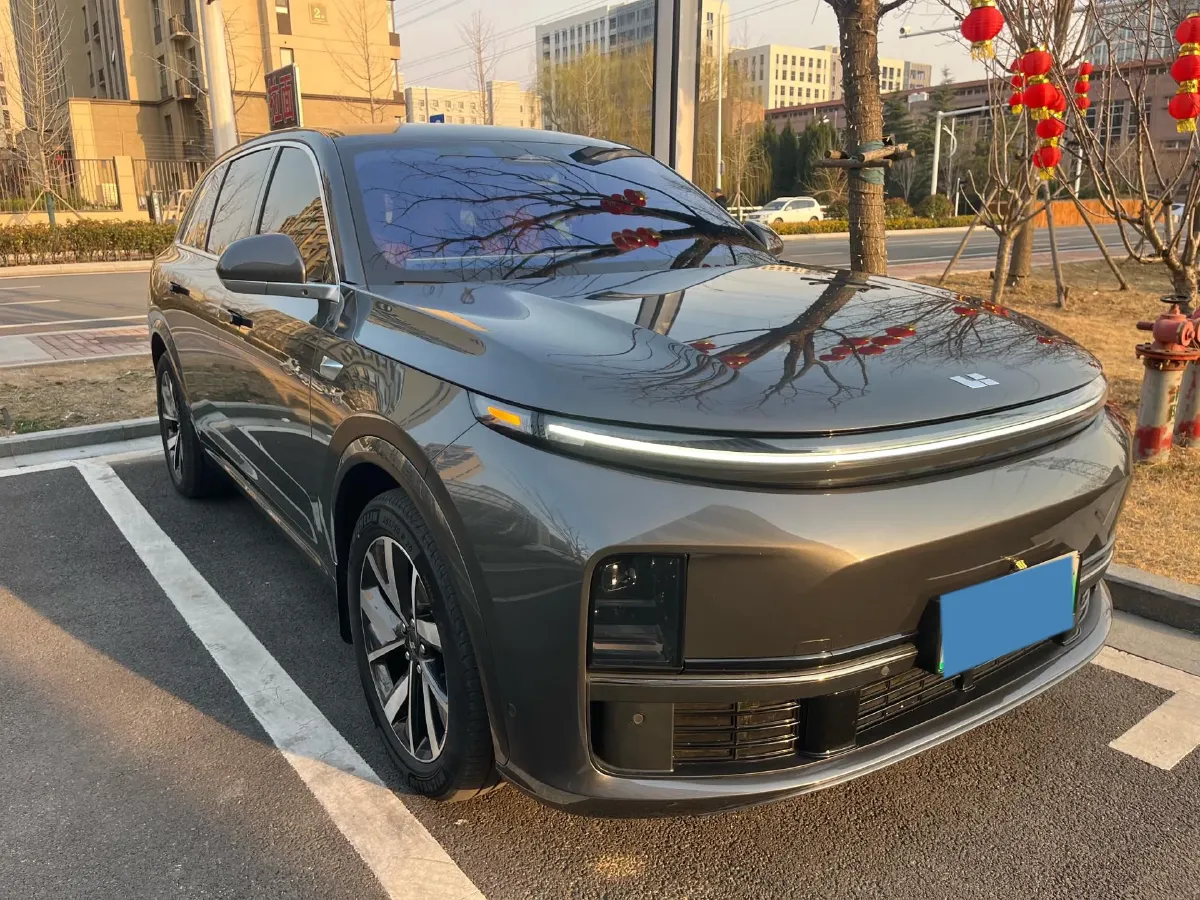 2023 Li L7 Range Extended 154HP REEV 40.9KWH,autocango,china used car exporter,china ev exporter,chinese used car exporter,chinese used ev exporter