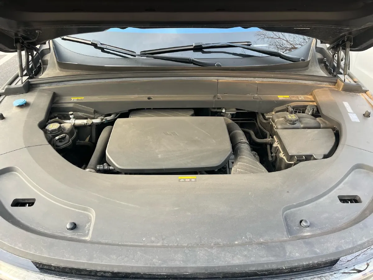 2023 Li L7 Range Extended 154HP REEV 40.9KWH,autocango,china used car exporter,china ev exporter,chinese used car exporter,chinese used ev exporter