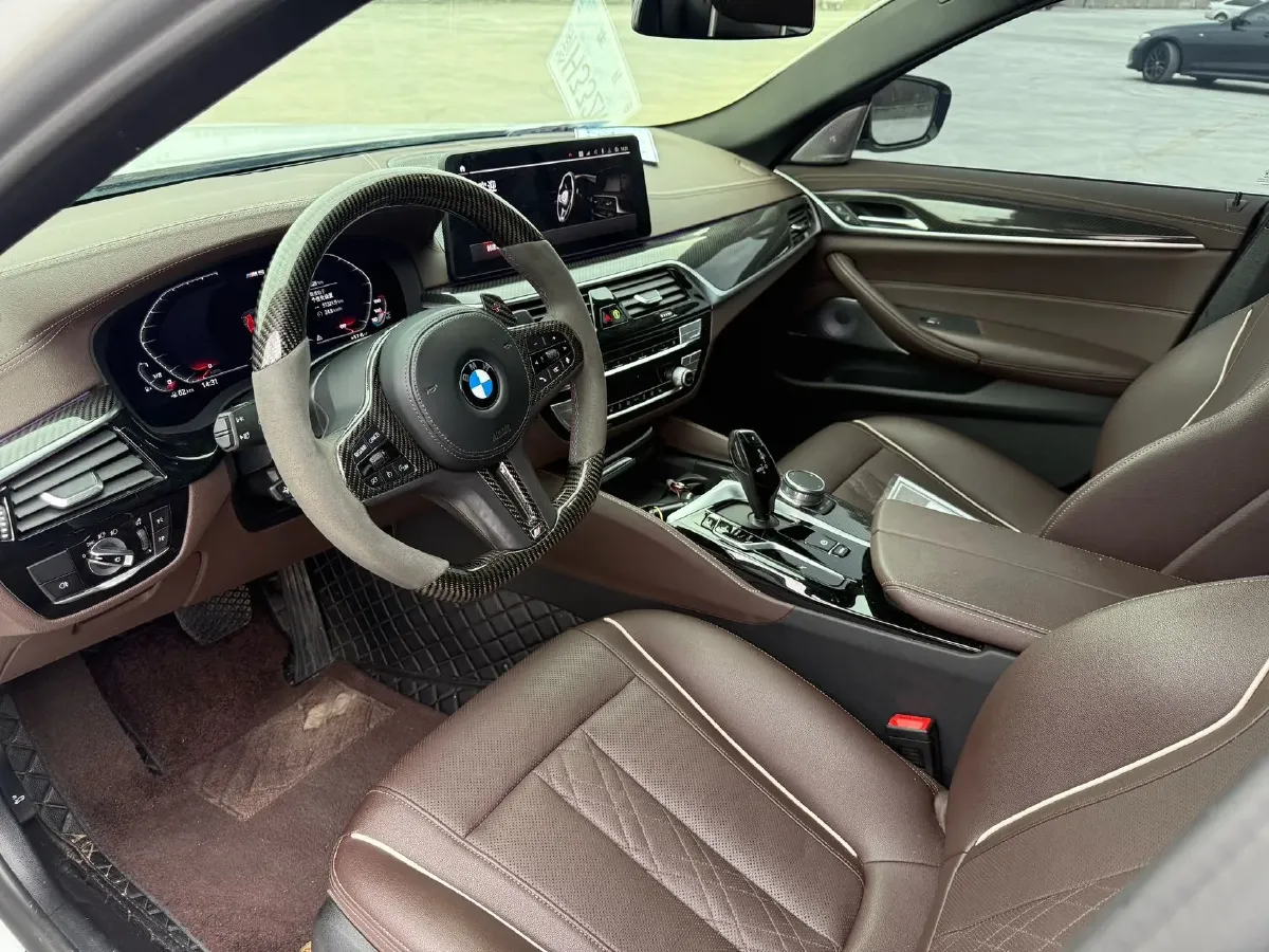 2021 BMW 5 Series 2.0T 252HP L4 8AT,autocango,china used car exporter,china ev exporter,chinese used car exporter,chinese used ev exporter