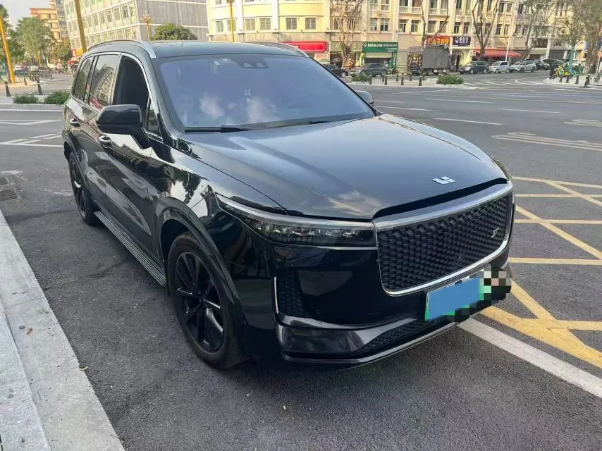 2020 Li ONE Range Extended 131HP REEV 40.5KWH,autocango,china used car exporter,china ev exporter,chinese used car exporter,chinese used ev exporter