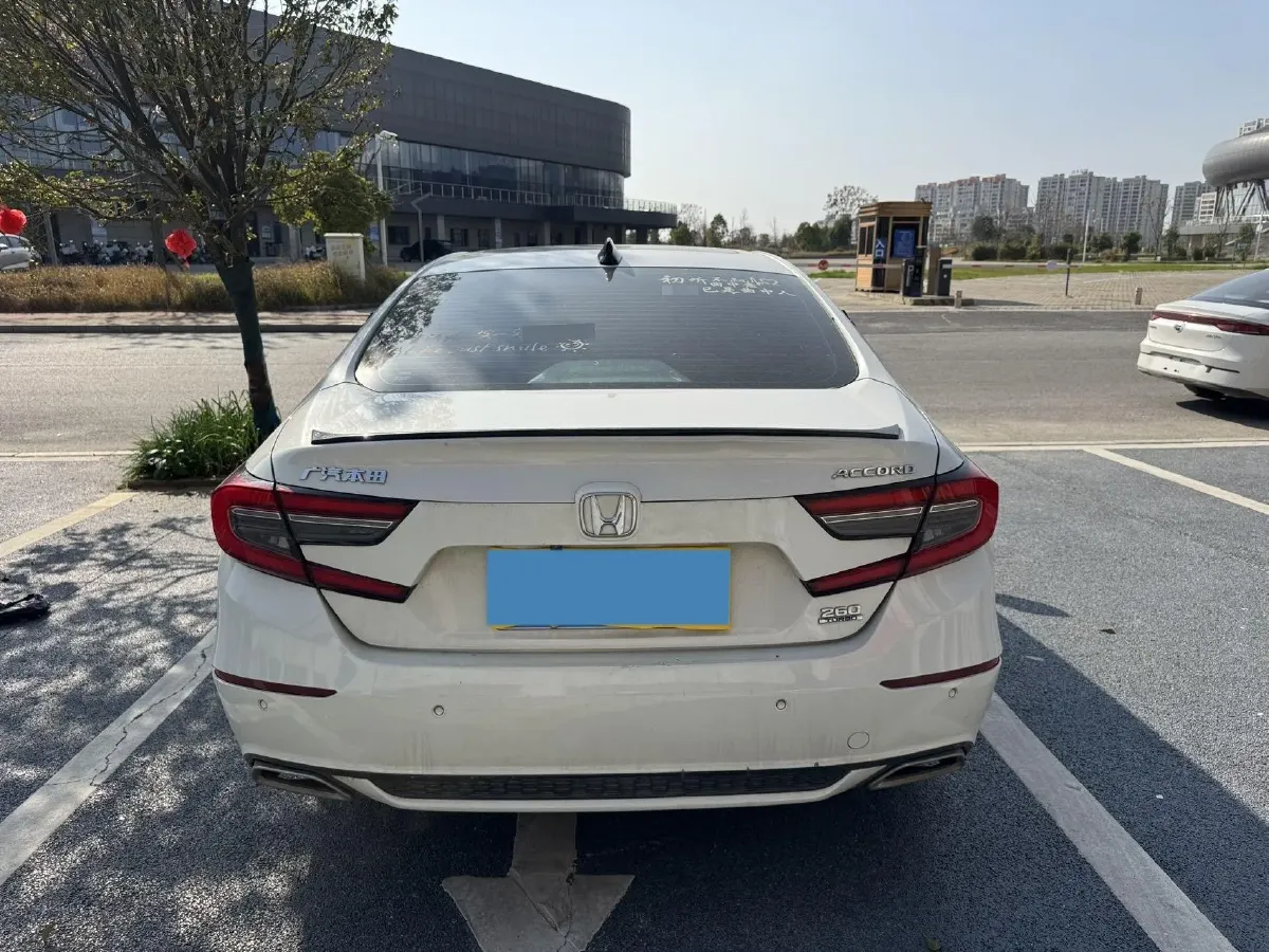2022 Honda Accord 1.5T 194HP L4 CVT,autocango,china used car exporter,china ev exporter,chinese used car exporter,chinese used ev exporter