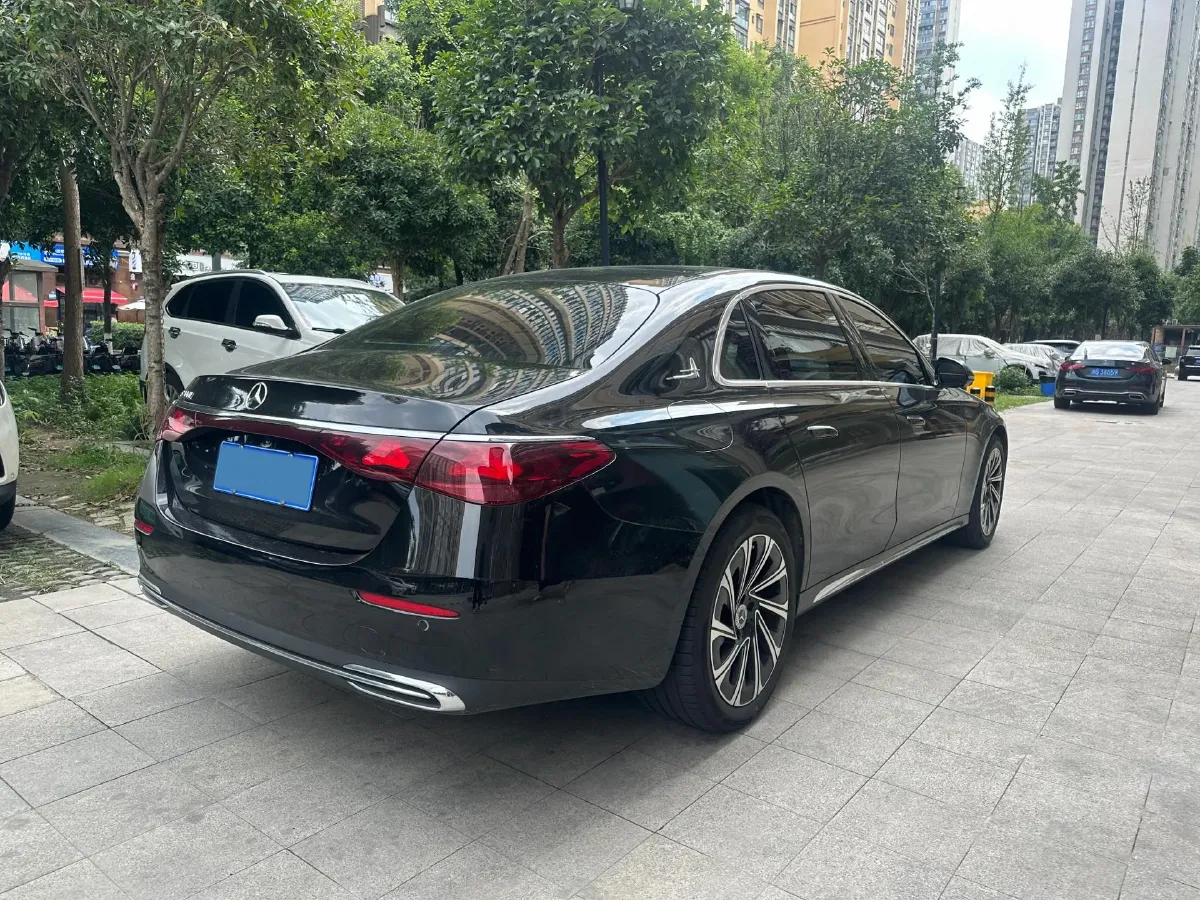 2024 Mercedes-Benz E Class 2.0T 258HP L4 9AT,autocango,china used car exporter,china ev exporter,chinese used car exporter,chinese used ev exporter