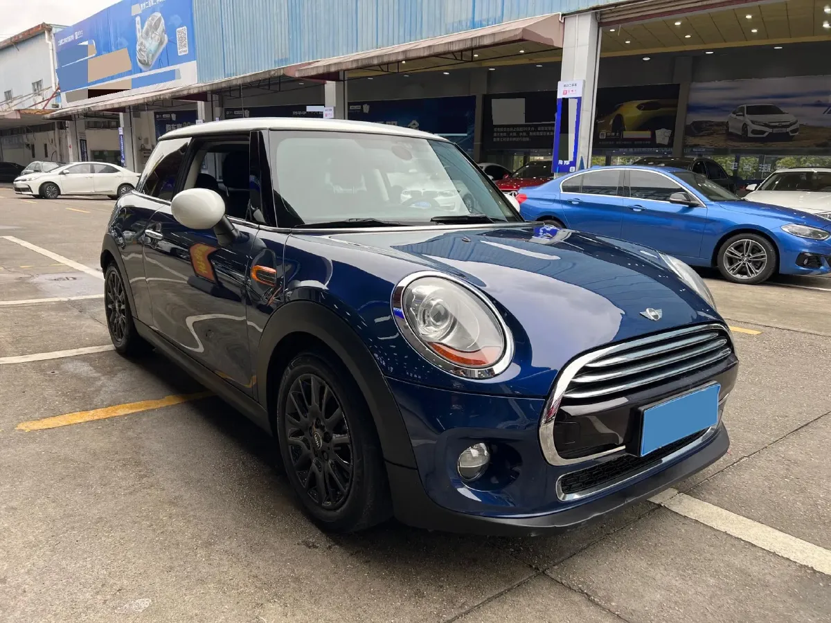 2018 MINI MINI 1.5T 136HP L3 6AT,autocango,china used car exporter,china ev exporter,chinese used car exporter,chinese used ev exporter