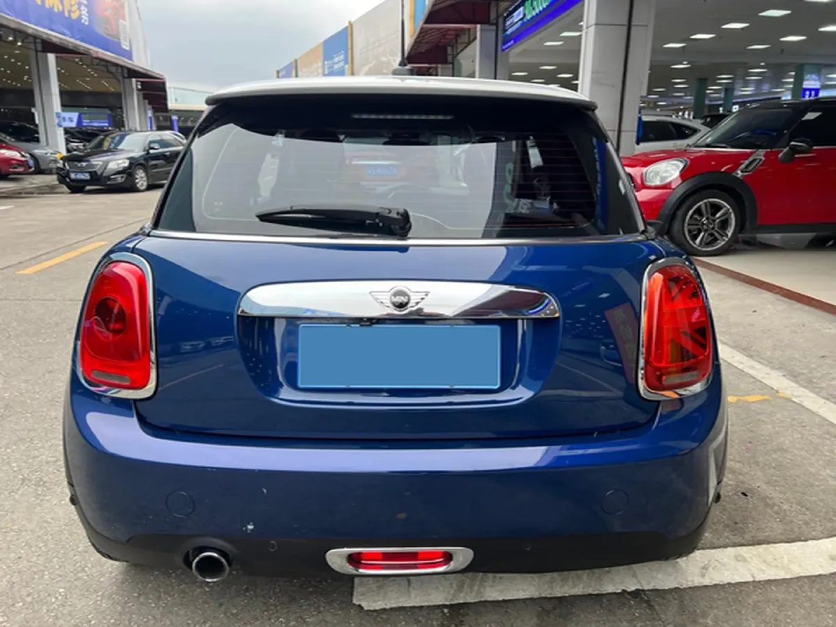 2018 MINI MINI 1.5T 136HP L3 6AT,autocango,china used car exporter,china ev exporter,chinese used car exporter,chinese used ev exporter