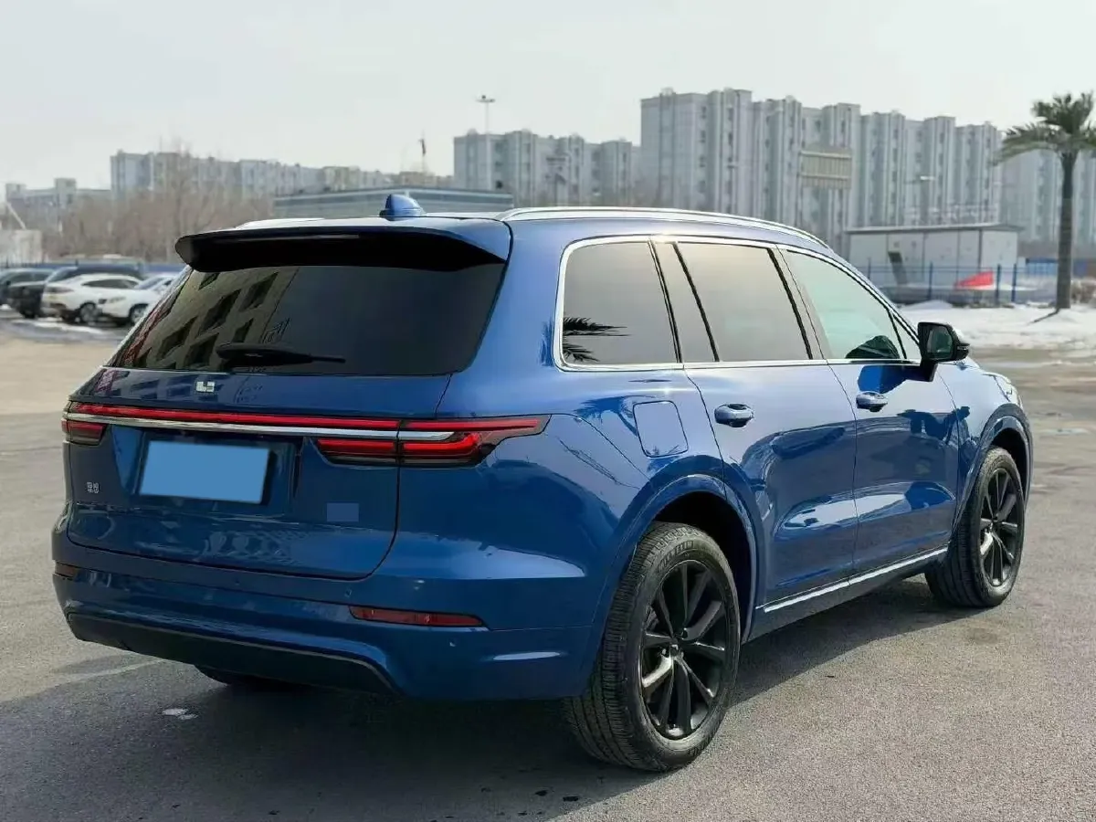 2020 Li ONE Range Extended 131HP REEV 40.5KWH,autocango,china used car exporter,china ev exporter,chinese used car exporter,chinese used ev exporter