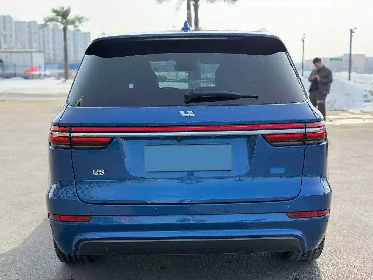 2020 Li ONE Range Extended 131HP REEV 40.5KWH,autocango,china used car exporter,china ev exporter,chinese used car exporter,chinese used ev exporter