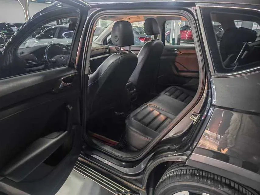 2021 Volkswagen Tharu 1.4T 150HP L4 7DCT,autocango,china used car exporter,china ev exporter,chinese used car exporter,chinese used ev exporter