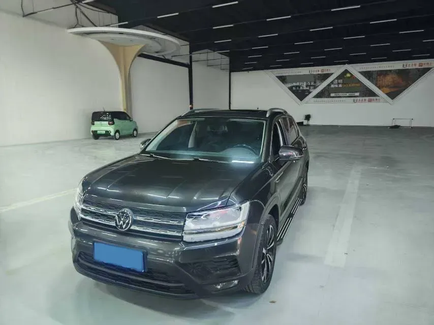 2021 Volkswagen Tharu 1.4T 150HP L4 7DCT,autocango,china used car exporter,china ev exporter,chinese used car exporter,chinese used ev exporter