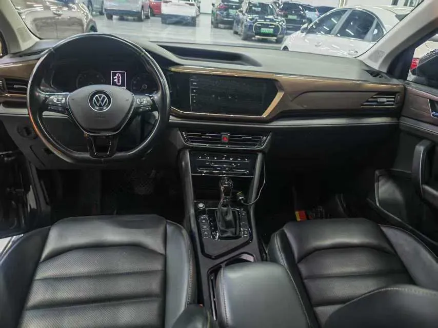 2021 Volkswagen Tharu 1.4T 150HP L4 7DCT,autocango,china used car exporter,china ev exporter,chinese used car exporter,chinese used ev exporter