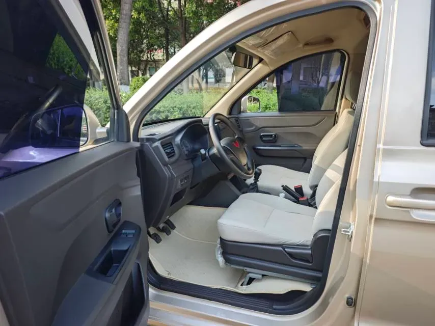 2022 JinBei Little Sea Lion X30 1.5L 102HP L4 5MT,autocango,china used car exporter,china ev exporter,chinese used car exporter,chinese used ev exporter