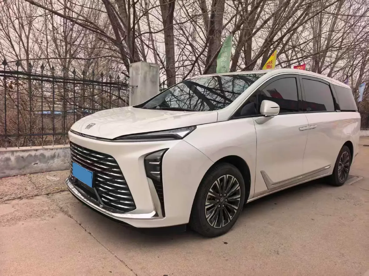 2025 Buick GL8 2.0T 237HP L4 9AT,autocango,china used car exporter,china ev exporter,chinese used car exporter,chinese used ev exporter