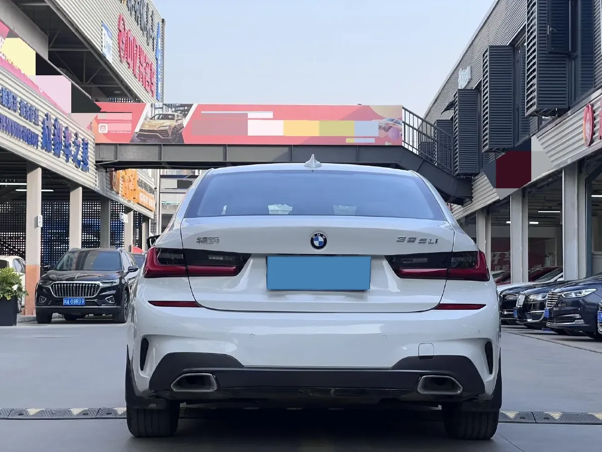 2021 BMW 3 Series 2.0T 184HP L4 8AT,autocango,china used car exporter,china ev exporter,chinese used car exporter,chinese used ev exporter