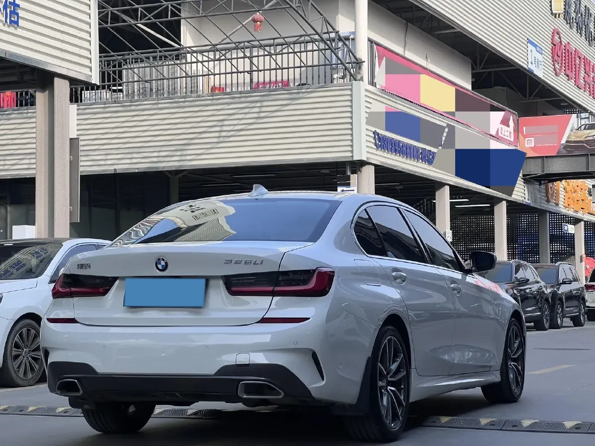2021 BMW 3 Series 2.0T 184HP L4 8AT,autocango,china used car exporter,china ev exporter,chinese used car exporter,chinese used ev exporter