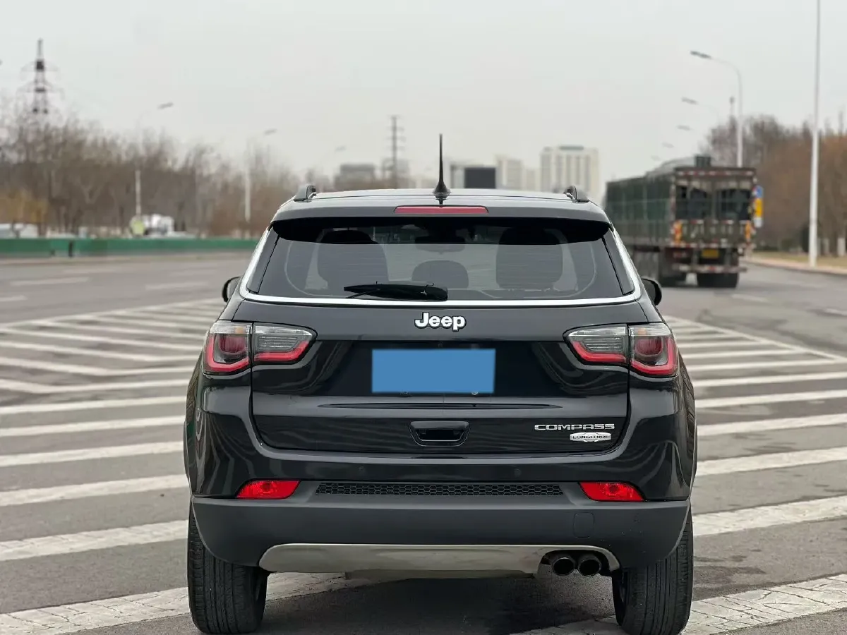 2017 Jeep Compass 1.4T 165HP L4 7DCT,autocango,china used car exporter,china ev exporter,chinese used car exporter,chinese used ev exporter