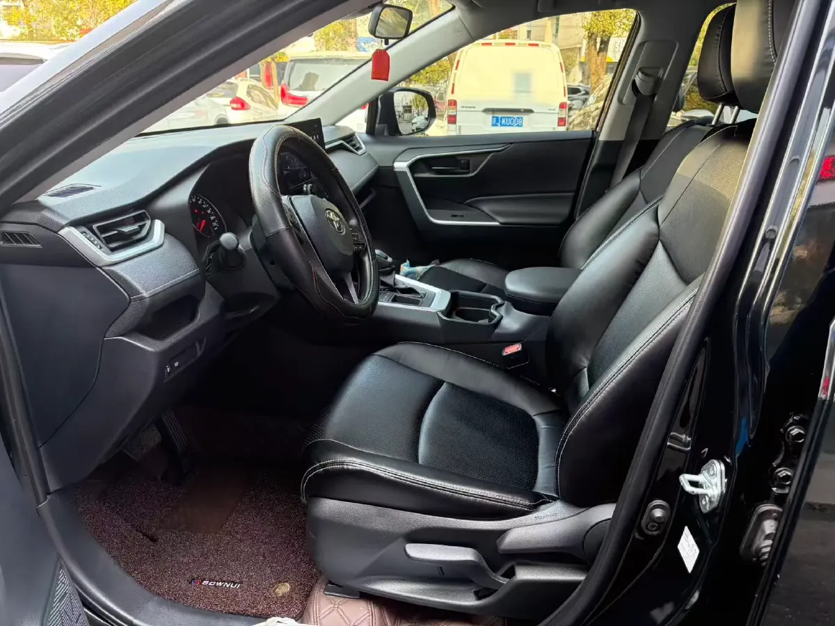 2023 Toyota RAV4 2.0L 171HP L4 CVT,autocango,china used car exporter,china ev exporter,chinese used car exporter,chinese used ev exporter