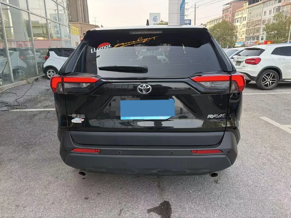 2023 Toyota RAV4 2.0L 171HP L4 CVT,autocango,china used car exporter,china ev exporter,chinese used car exporter,chinese used ev exporter