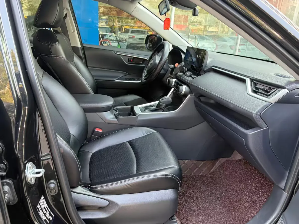 2023 Toyota RAV4 2.0L 171HP L4 CVT,autocango,china used car exporter,china ev exporter,chinese used car exporter,chinese used ev exporter