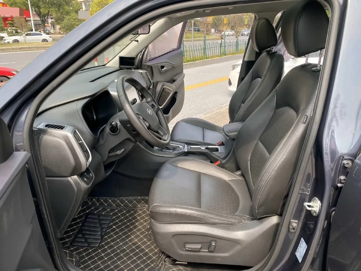 2018 Hyundai ix35 2.0L 160HP L4 6AT,autocango,china used car exporter,china ev exporter,chinese used car exporter,chinese used ev exporter