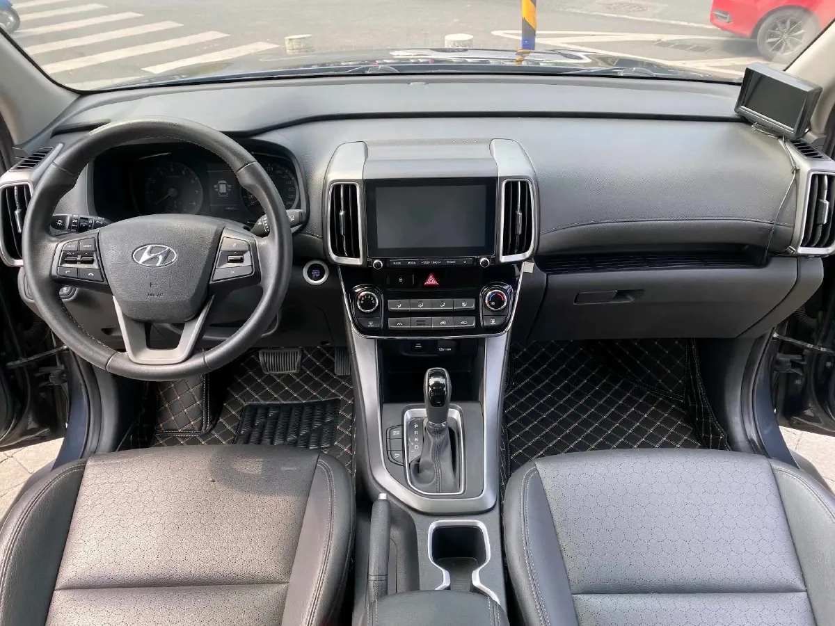 2018 Hyundai ix35 2.0L 160HP L4 6AT,autocango,china used car exporter,china ev exporter,chinese used car exporter,chinese used ev exporter
