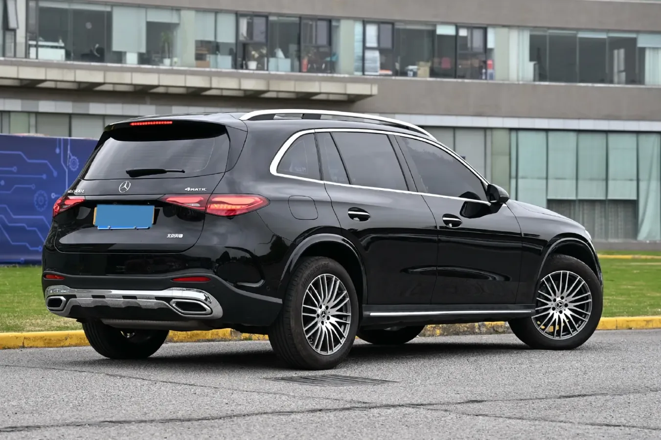 2024 Mercedes-Benz GLC Class 2.0T 258HP L4 9AT,autocango,china used car exporter,china ev exporter,chinese used car exporter,chinese used ev exporter