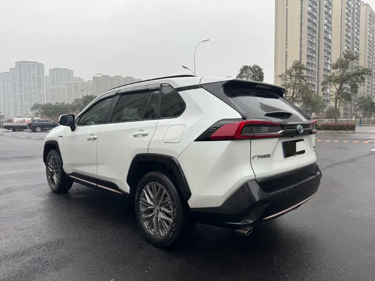 2024 Toyota Wildlander 2.5L 178HP L4 E-CVT Hybrid,autocango,china used car exporter,china ev exporter,chinese used car exporter,chinese used ev exporter