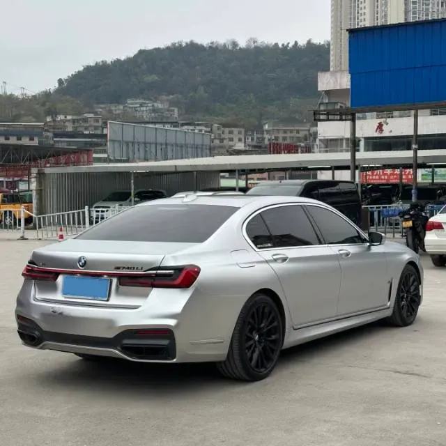 2021 BMW 7 Series 3.0T 340HP L6 8AT,autocango,china used car exporter,china ev exporter,chinese used car exporter,chinese used ev exporter