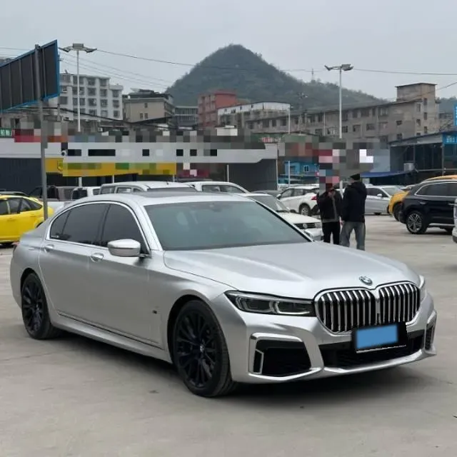 2021 BMW 7 Series 3.0T 340HP L6 8AT,autocango,china used car exporter,china ev exporter,chinese used car exporter,chinese used ev exporter