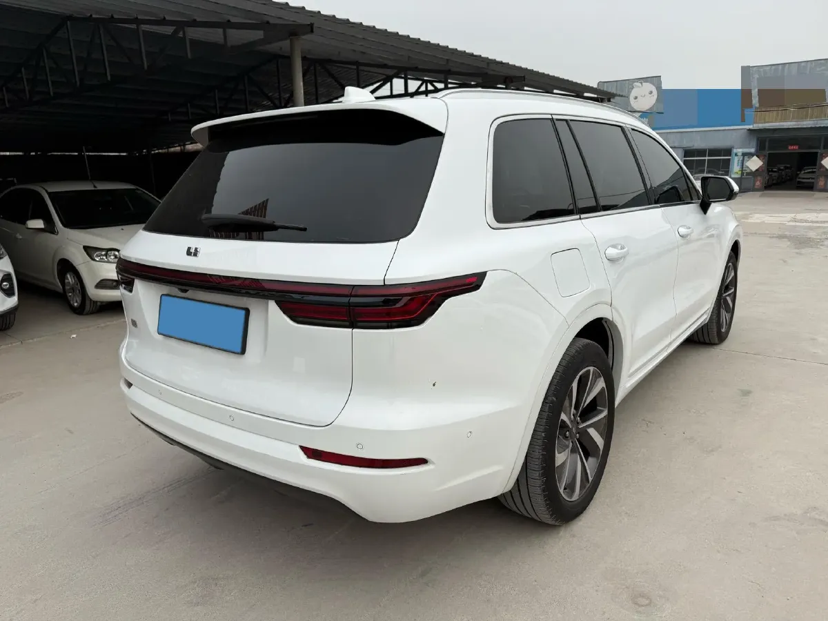 2021 Li ONE Range Extended 131HP REEV 40.5KWH,autocango,china used car exporter,china ev exporter,chinese used car exporter,chinese used ev exporter