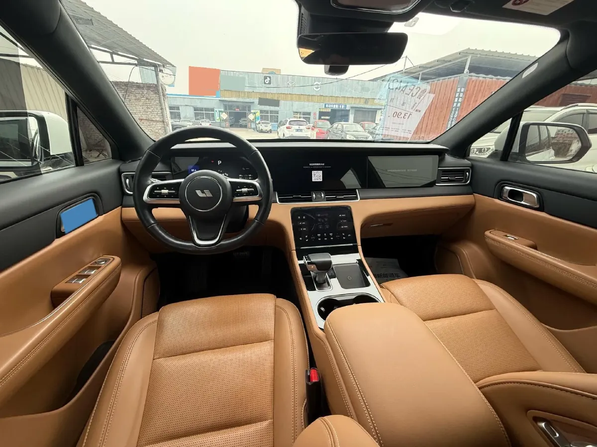 2021 Li ONE Range Extended 131HP REEV 40.5KWH,autocango,china used car exporter,china ev exporter,chinese used car exporter,chinese used ev exporter