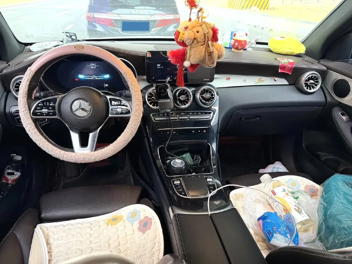 2022 Mercedes-Benz GLC Class 2.0T 197HP L4 9AT,autocango,china used car exporter,china ev exporter,chinese used car exporter,chinese used ev exporter