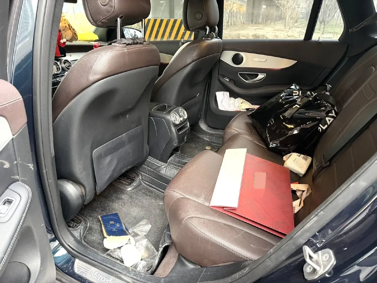 2022 Mercedes-Benz GLC Class 2.0T 197HP L4 9AT,autocango,china used car exporter,china ev exporter,chinese used car exporter,chinese used ev exporter