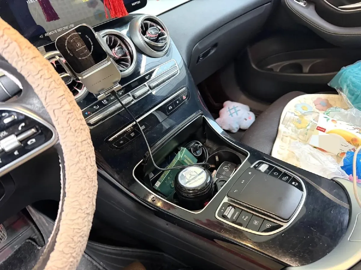 2022 Mercedes-Benz GLC Class 2.0T 197HP L4 9AT,autocango,china used car exporter,china ev exporter,chinese used car exporter,chinese used ev exporter