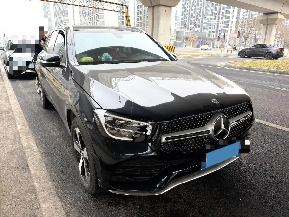 2022 Mercedes-Benz GLC Class 2.0T 197HP L4 9AT,autocango,china used car exporter,china ev exporter,chinese used car exporter,chinese used ev exporter
