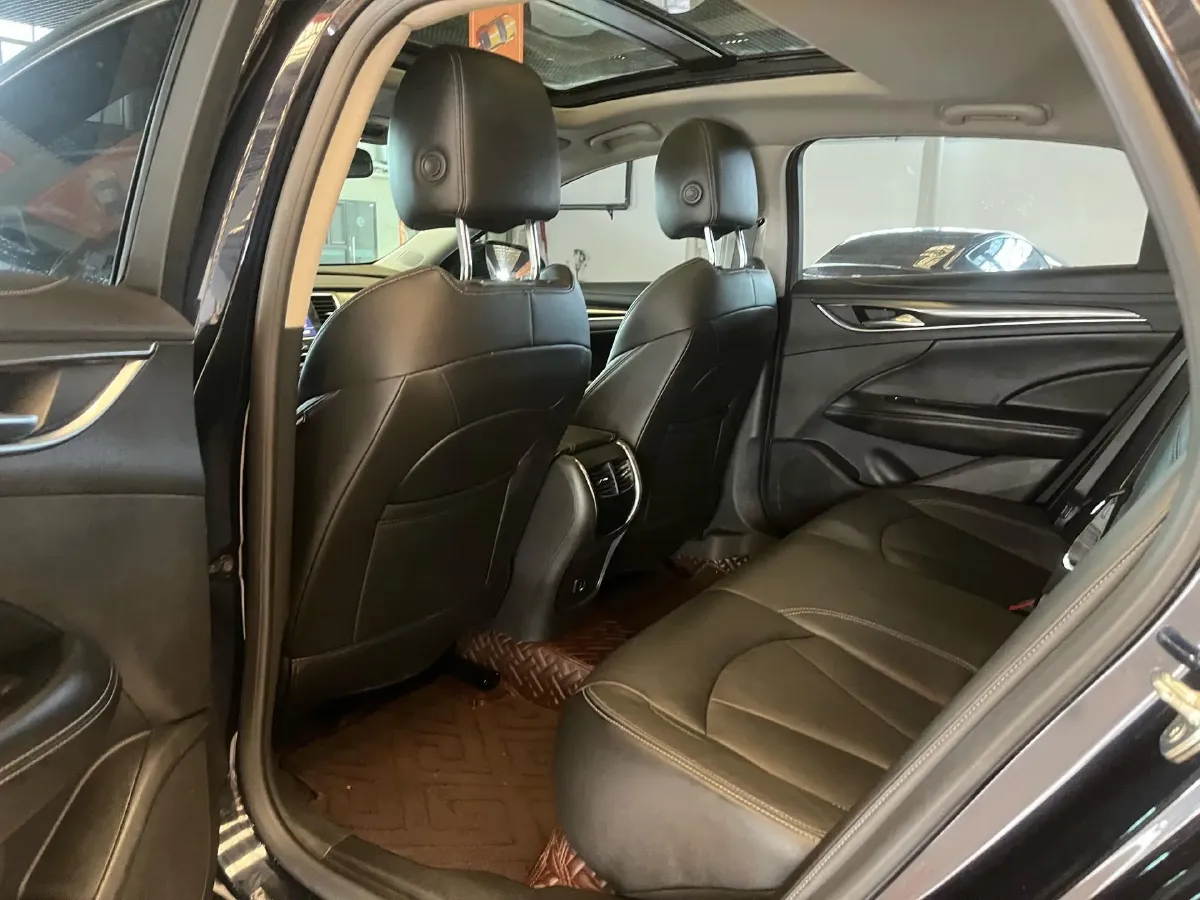 2021 Buick Larcosse 2.0T 237HP L4 9AT,autocango,china used car exporter,china ev exporter,chinese used car exporter,chinese used ev exporter