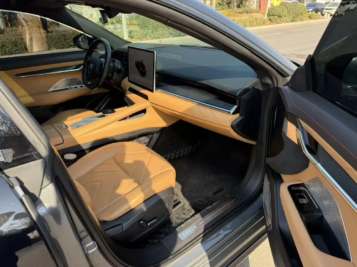 2022 Zeekr 001 BEV 100KWH,autocango,china used car exporter,china ev exporter,chinese used car exporter,chinese used ev exporter