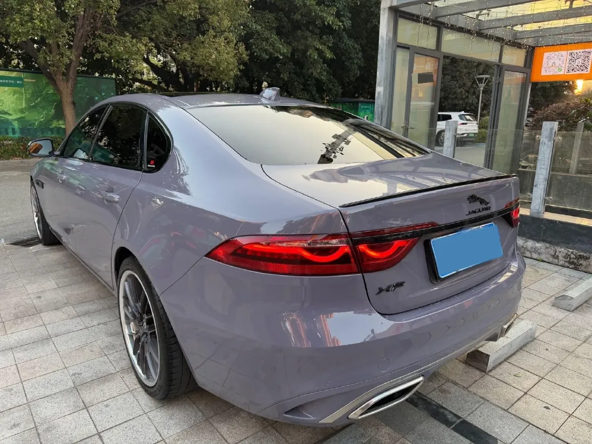 2023 Jaguar XFL 2.0T 250HP L4 8AT,autocango,china used car exporter,china ev exporter,chinese used car exporter,chinese used ev exporter