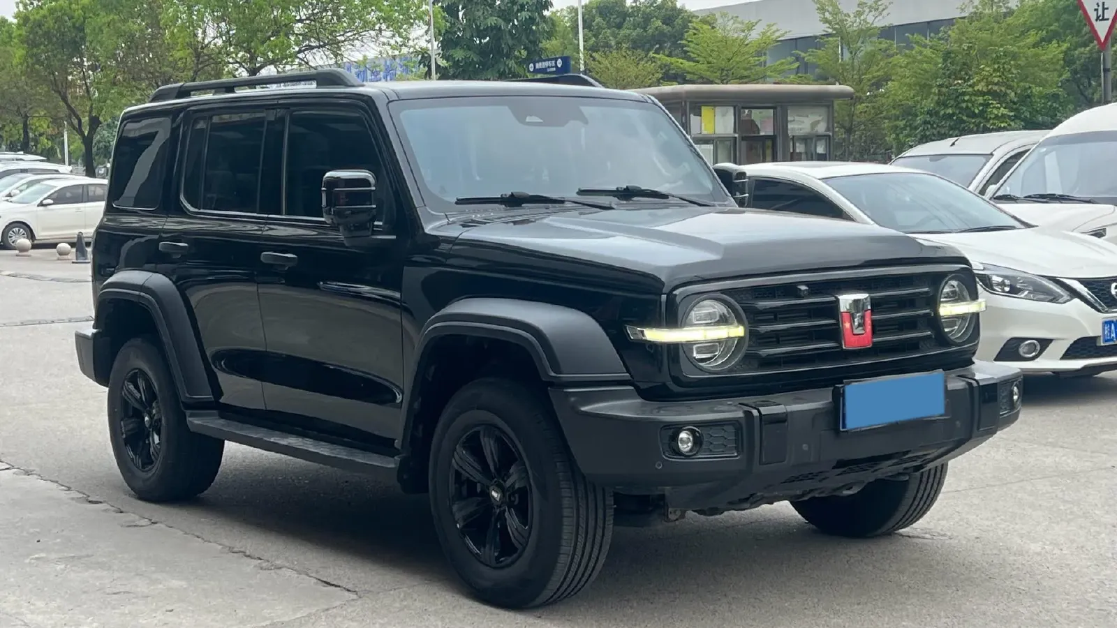 2021 Tank 300 2.0T 227HP L4 8AT,autocango,china used car exporter,china ev exporter,chinese used car exporter,chinese used ev exporter