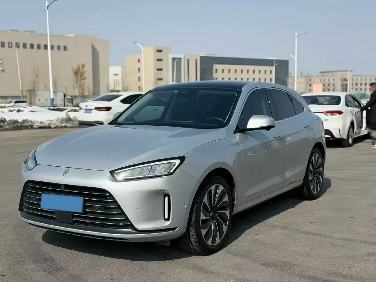 2022 Isuzu Mu-X 2.0T 220HP L4 8AT,autocango,china used car exporter,china ev exporter,chinese used car exporter,chinese used ev exporter