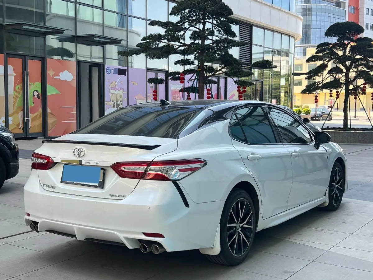 2021 Toyota Camry 2.5L 209HP L4 8AT,autocango,china used car exporter,china ev exporter,chinese used car exporter,chinese used ev exporter