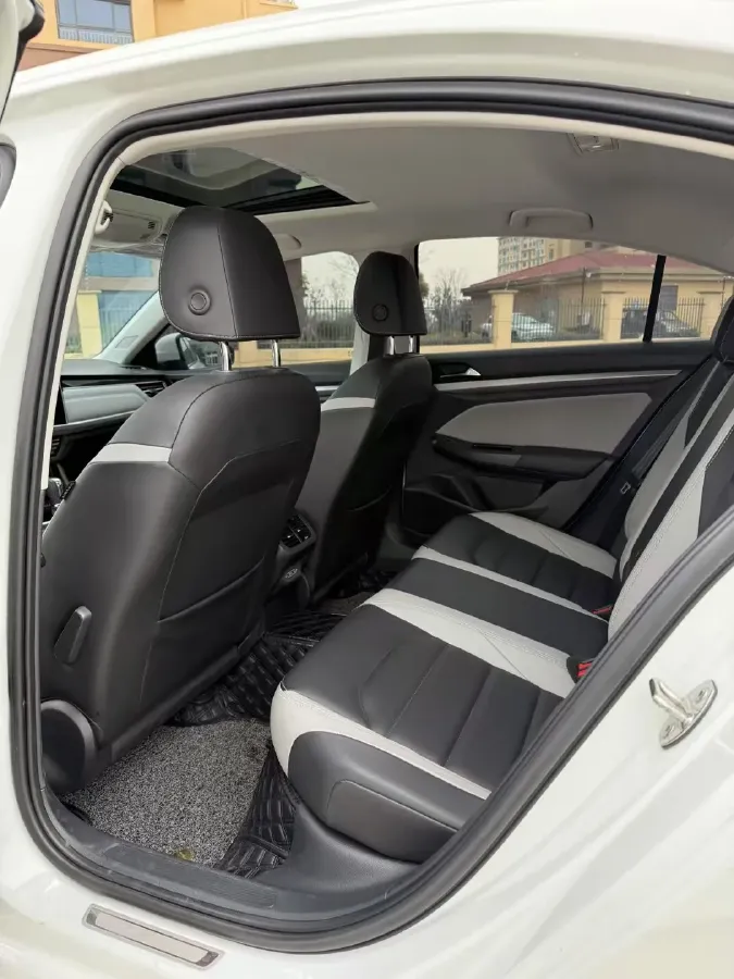 2023 Volkswagen Bora 1.4T 150HP L4 7DCT,autocango,china used car exporter,china ev exporter,chinese used car exporter,chinese used ev exporter