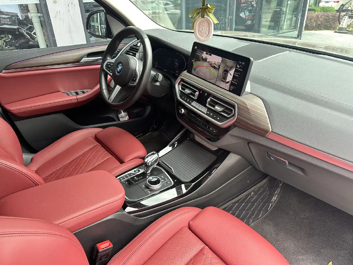 2022 BMW X3 2.0T 252HP L4 8AT,autocango,china used car exporter,china ev exporter,chinese used car exporter,chinese used ev exporter