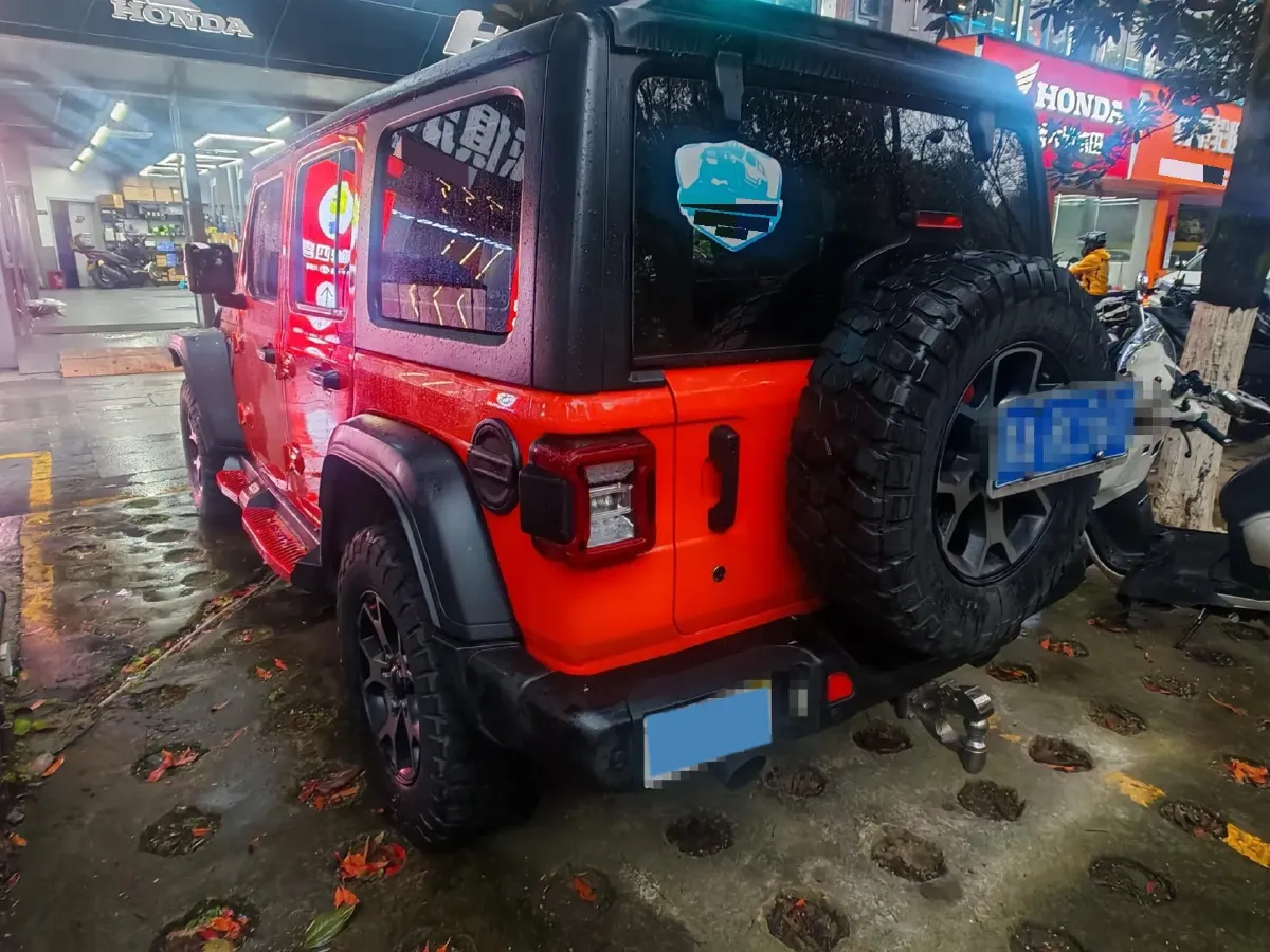 2018 Jeep Wrangler 2.0T 266HP L4 8AT,autocango,china used car exporter,china ev exporter,chinese used car exporter,chinese used ev exporter