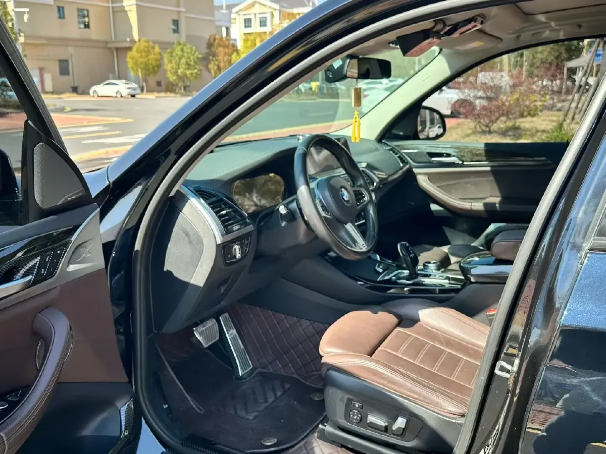 2019 BMW X3 2.0T 252HP L4 8AT,autocango,china used car exporter,china ev exporter,chinese used car exporter,chinese used ev exporter