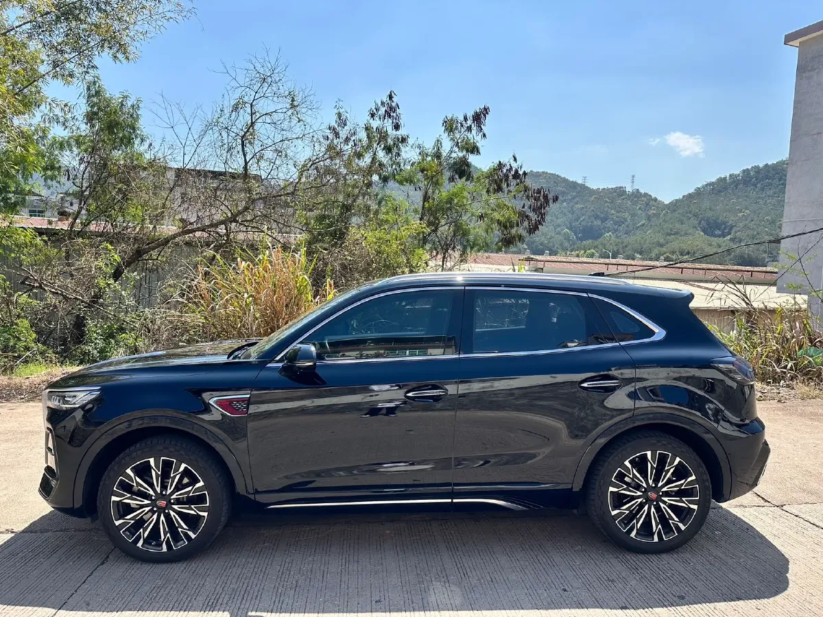 2023 HongQi HS5 2.0T 252HP L4 8AT,autocango,china used car exporter,china ev exporter,chinese used car exporter,chinese used ev exporter